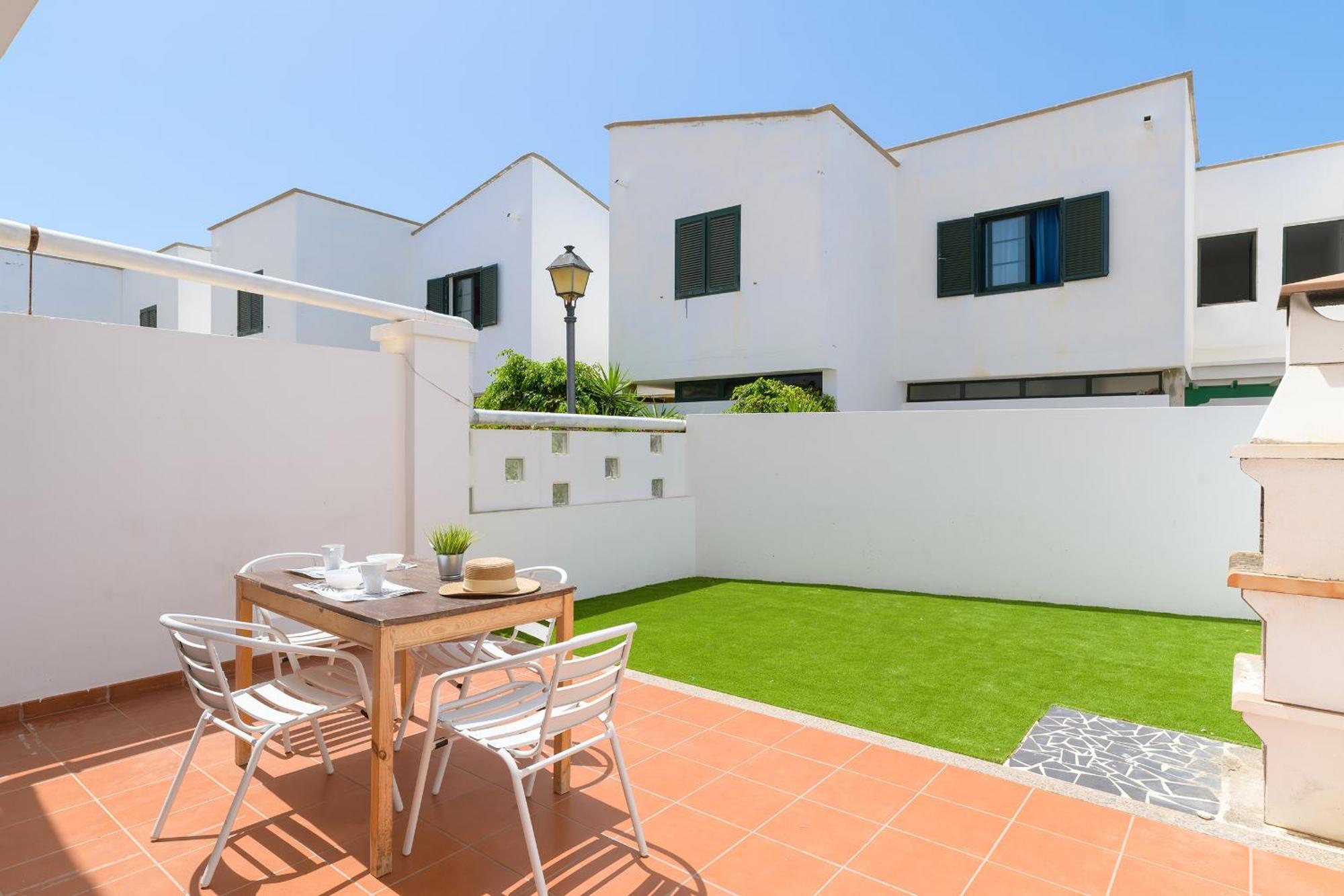 Villa Montserrat De Playa Blanca Ngoại thất bức ảnh